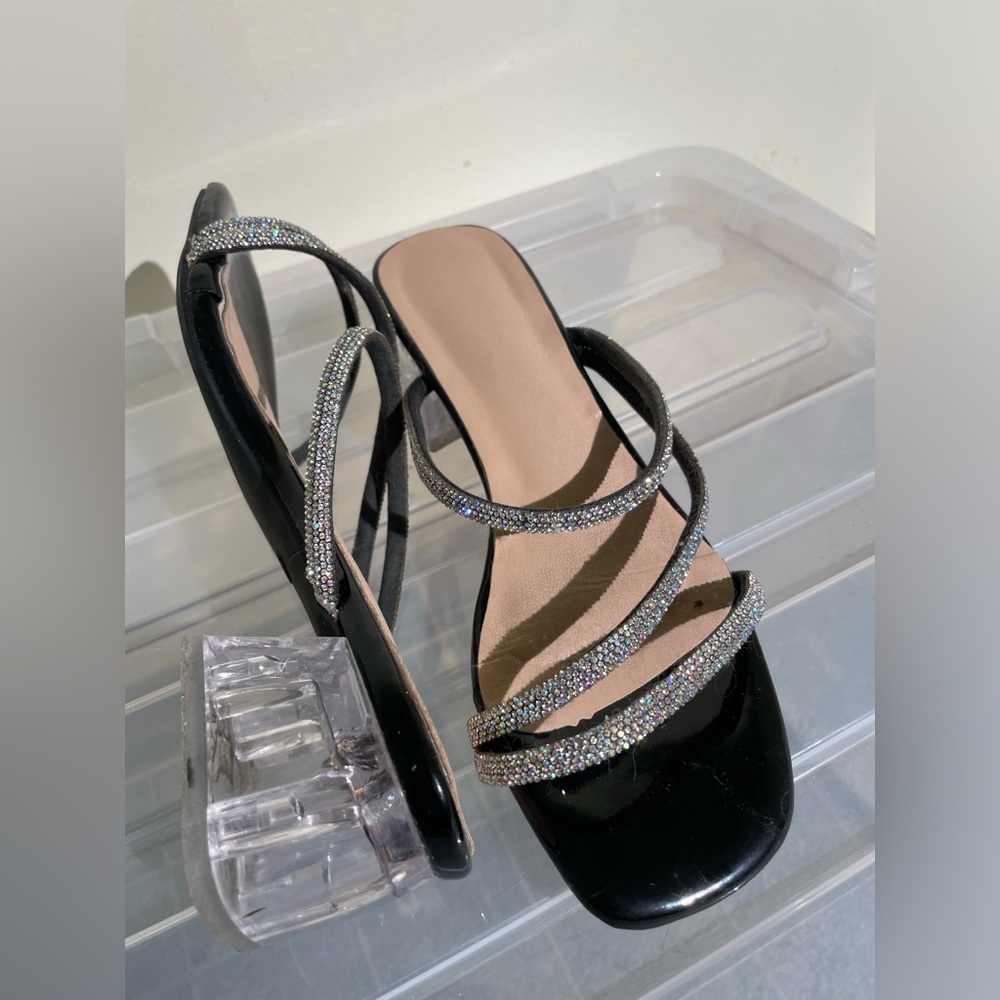 Heeled sandals